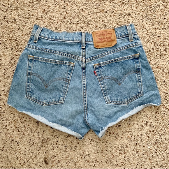 Levi's Pants - Levi Jean Shorts 550